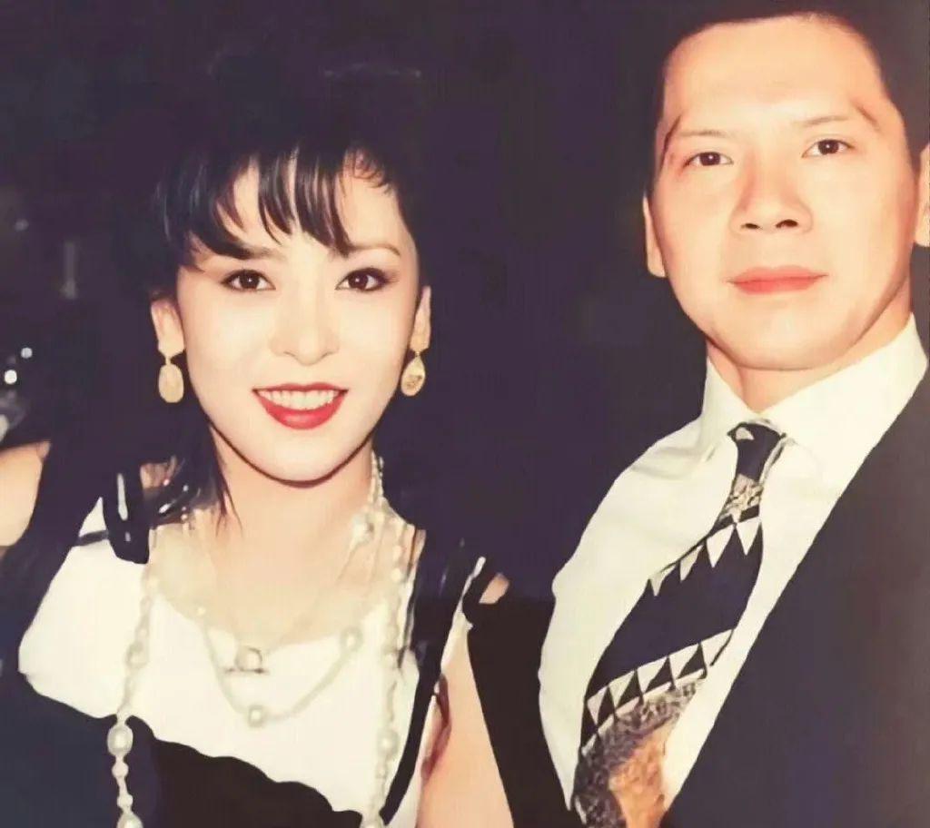 嫁豪门，就该像她这样？