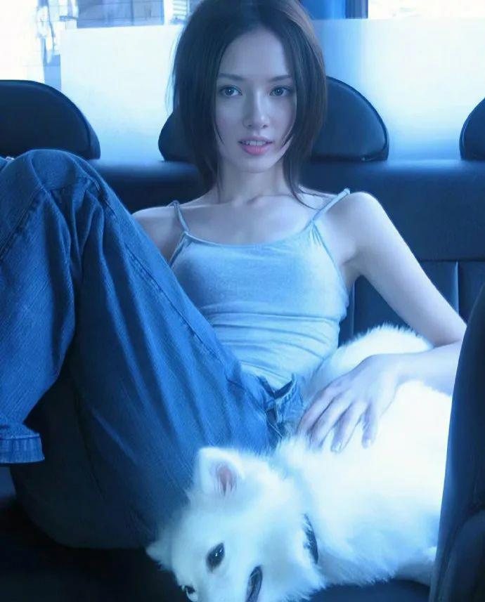 嫁豪门，就该像她这样？