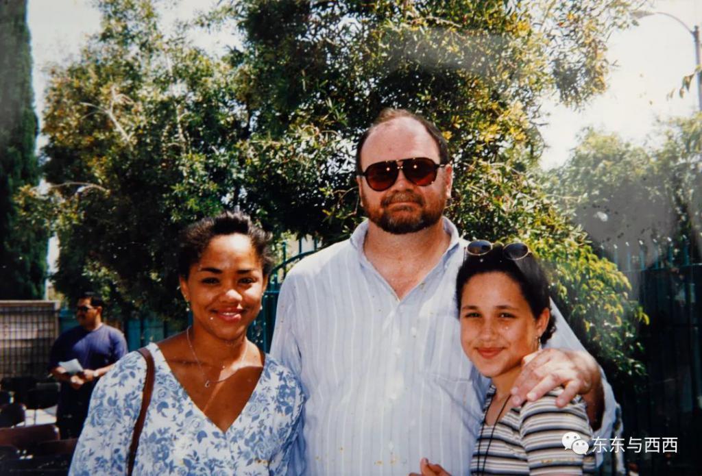 梅根哈里出现婚姻危机？她人生哲学这么功利，都传自她妈