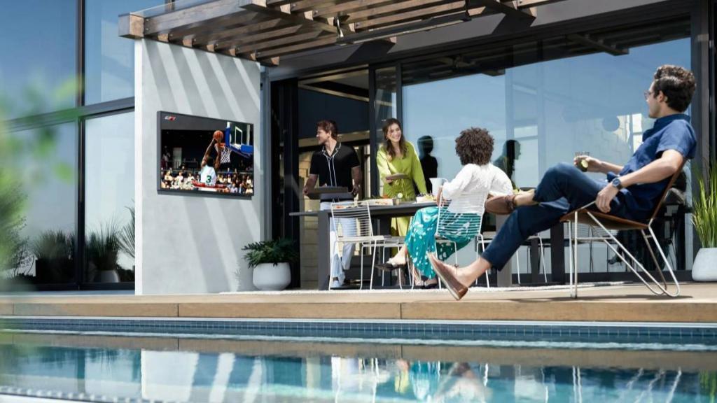 防尘防水防砸，三星推出电视里的「MARK 2」