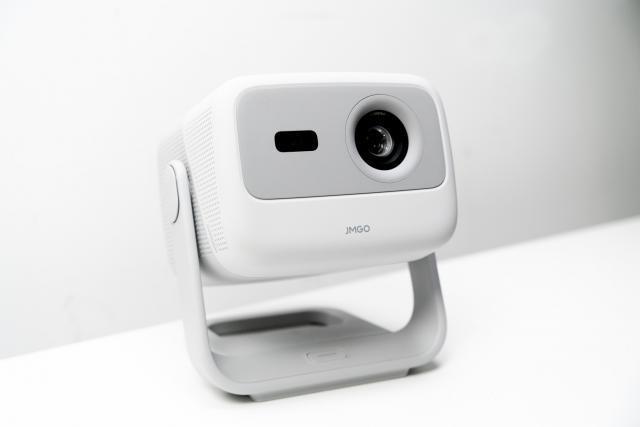 2023上半年智能投影销售疲软，寻求突破的机会或许存在于户外场景