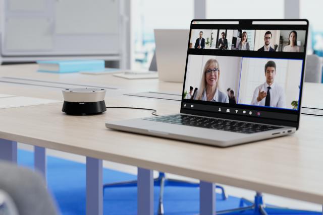 一个博士回国后的全球布局，麦克风销售额达到5亿。