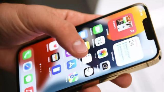 俄罗斯正式宣布禁止使用iPhone？苹果公司做出了回应。