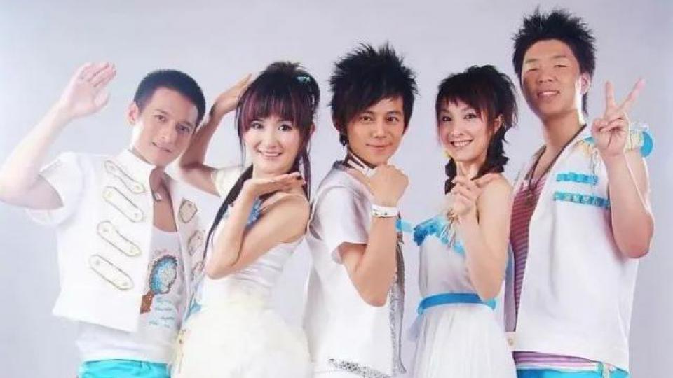 《快乐大本营》更名后掉粉40万，观众感到痛惜