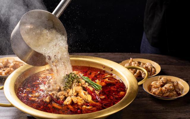 全网首批“成人小饭桌”刷屏，已经宣布倒闭