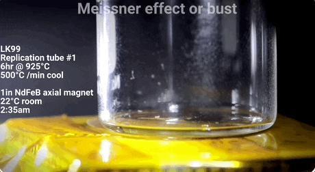 八天手工制作LK-99成功！业余玩家成功复制磁悬浮模型，实验结果与华科相似。