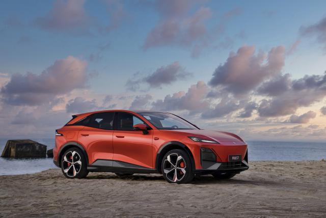 哪吒破局，成为蔚来不可忽视的精致服务关键