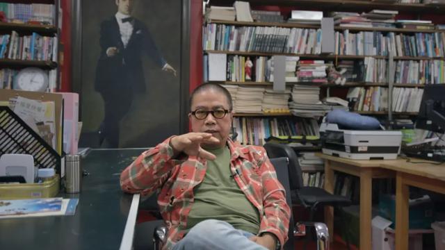 刚出道就下海，这内地女演员豁出去了