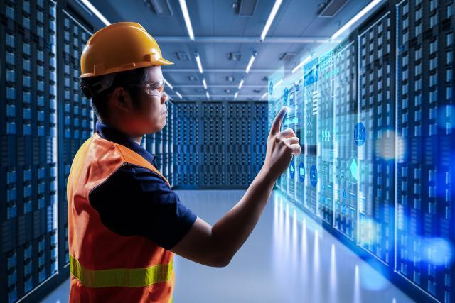 苹果最新款Mac电脑正在加紧测试中，其中包括采用M3芯片的型号，新款Mac mini也有望发布。