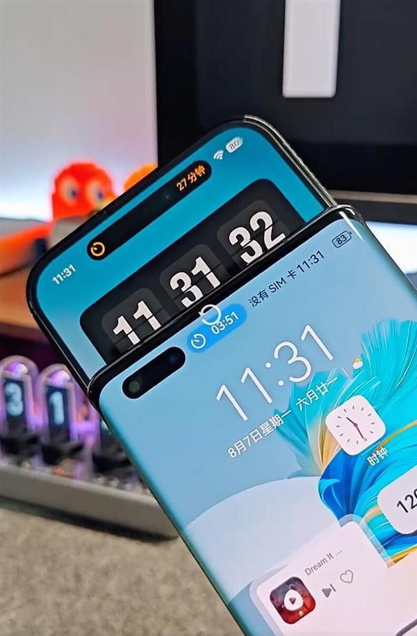 华为Mate60 Pro设计曝光：放弃灵动岛，采用三个打孔！