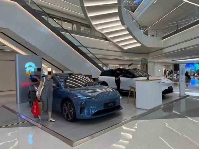 蔚来再度推行“以优惠促销”策略：ET5现车价格下调2.4万元