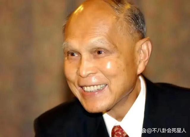 霍家又陷争产风波，霍文芳起诉长房，曾诈骗20亿被扫地出门