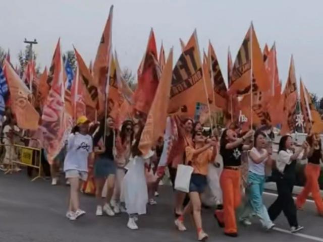 TFBOYS十周年，闹成内娱笑话？