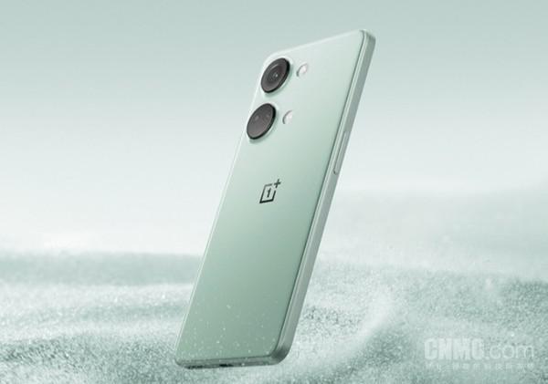 预算2000元左右，哪款手机性价比高呢？以下四款不错。