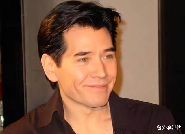 《封神》男女主都是外籍引争议，费翔正面回应网友纷纷点赞