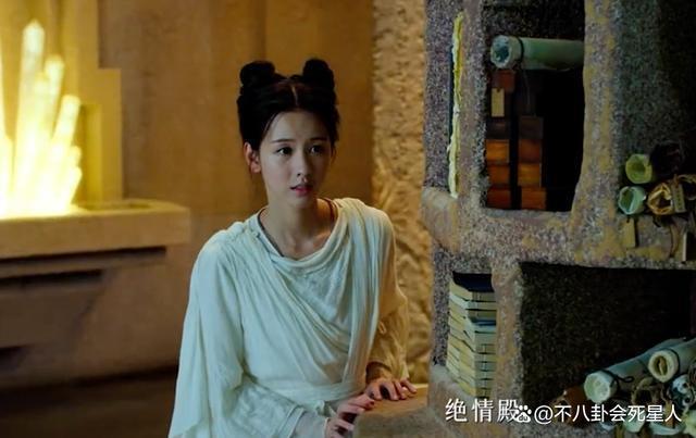 新版《花千骨》预告：陈都灵五官乱飞，男主低配版霍建华