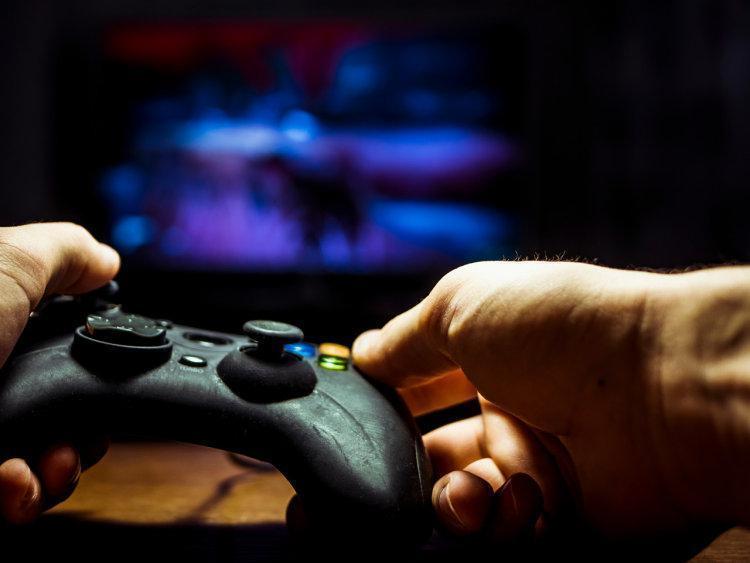 游戏行业的巨额利润成为了大家的笑柄