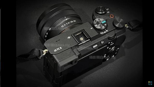 索尼相机 A7cII 将于 8 月 29 日发布，实物照片已曝光