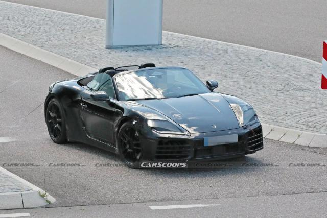 曝光2025年保时捷718 Boxster电动跑车的路测照片