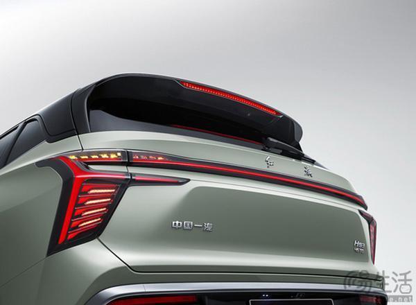 紧凑型SUV仅14.58万元起，红旗HS3该怎么选