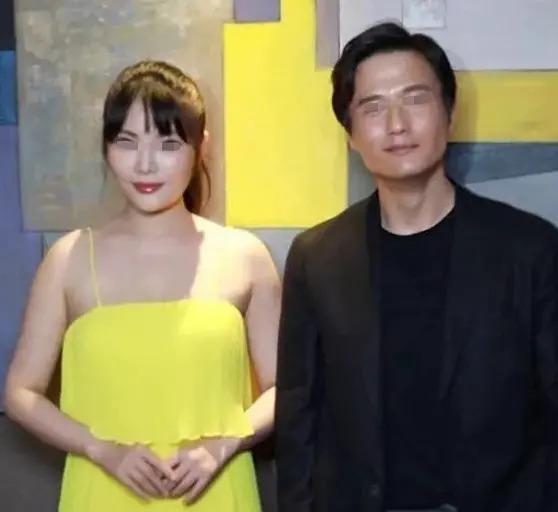 还真复合了？因脚踏两船分手，今死缠烂打女方终回头！