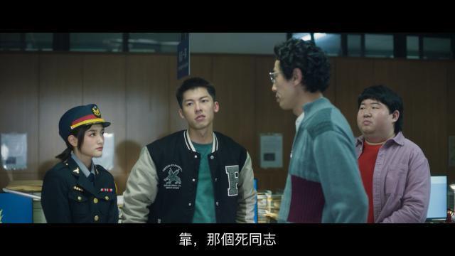 顶级男神当街裸奔，这也太下血本了