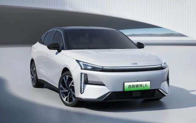 9 月 30 日生效，微软更新 AI 服务条款：不得用于反向工程等