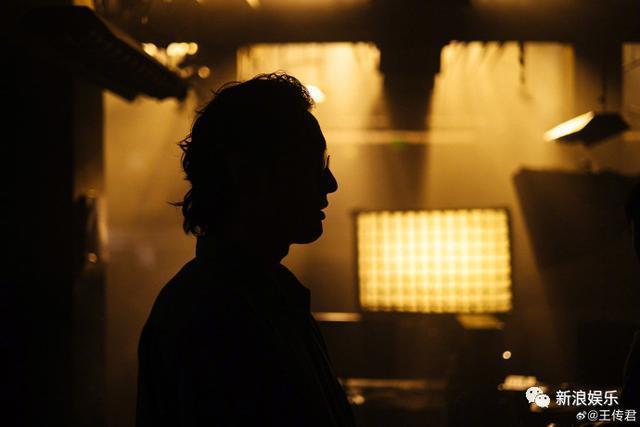 他的坏，不像演的