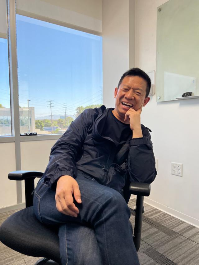 贾跃亭接受采访答一辆新车交付得历经多少苦难