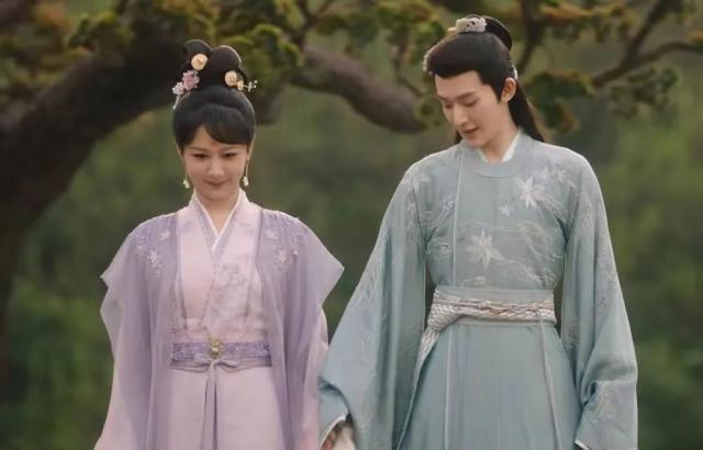 杨紫的“万能CP”体质是如何炼成的？