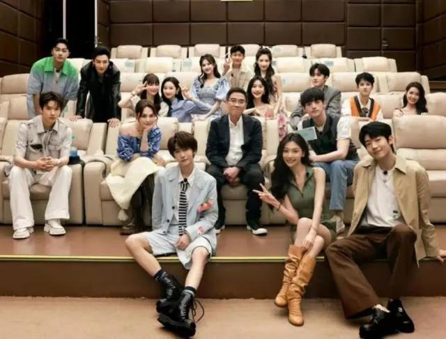 不得不说，这导演阅片量挺广的