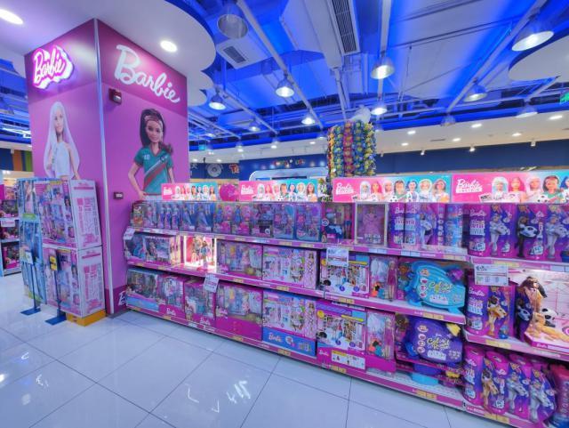 芭比的“复活”，与玩偶的战争