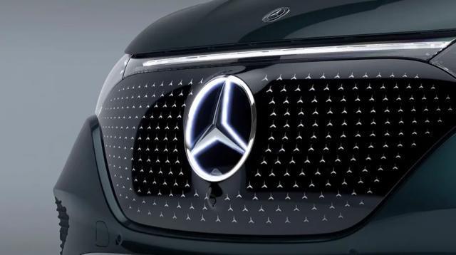 奔驰标，还能值50万吗？