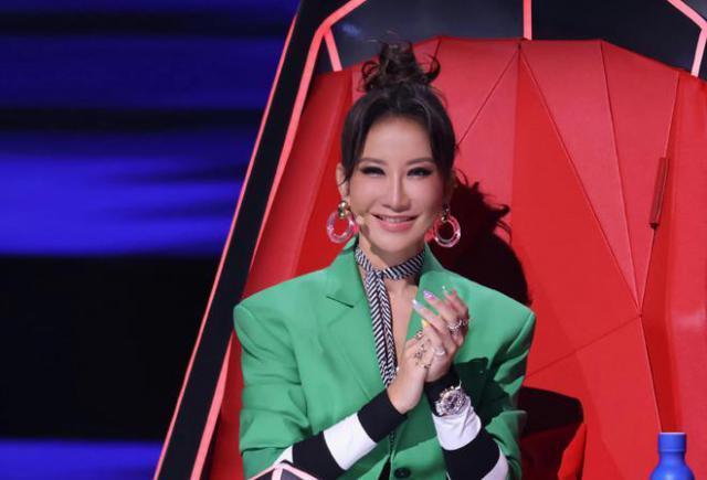 张伦硕韩佩泉等数位艺人为李玟发声：悲愤交加