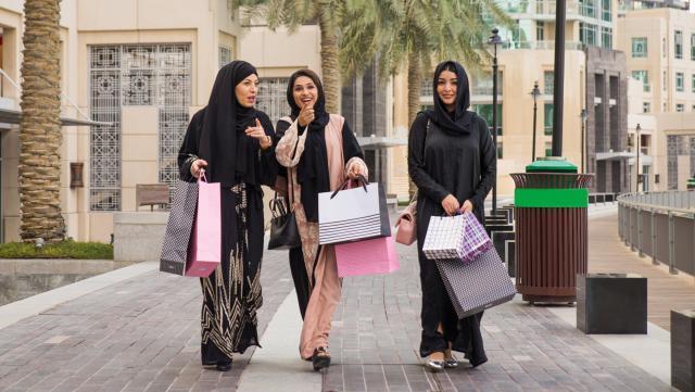 不知住哪儿的中东土豪，难倒中国物流公司