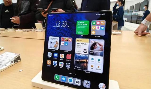 华为手机：做回“大哥”还需时间