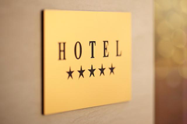 头部酒店集团，为何都热衷品牌“焕新”？