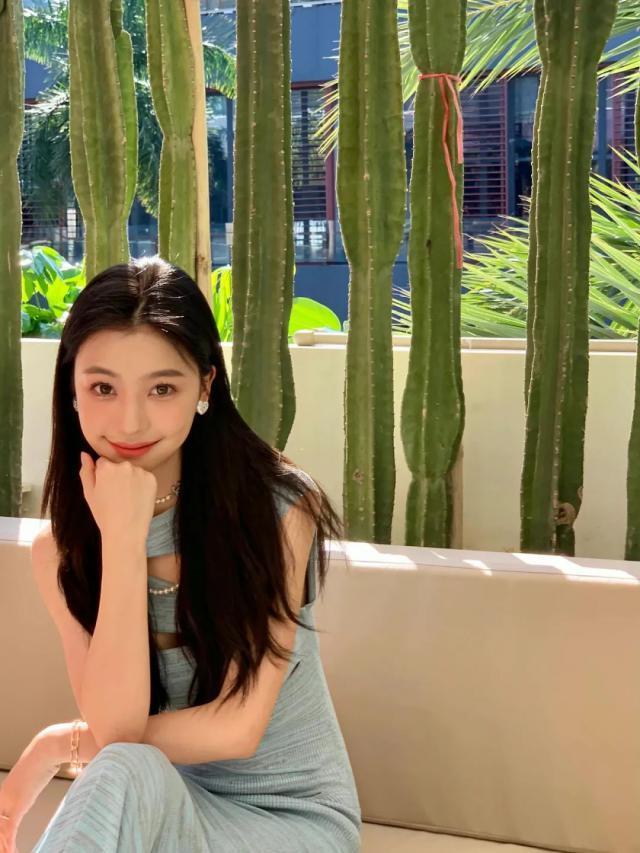 10岁的小红书“猛攻线下”？是面子工程吗？