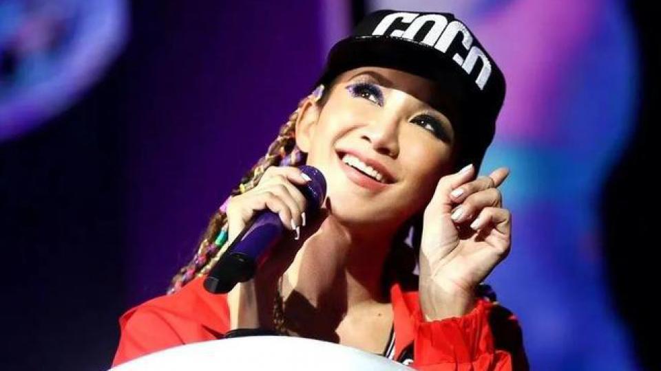 蓝台节目有多狠？赵丽颖差点溺水，张杰缺氧晕倒，钟楚曦吃救心丸