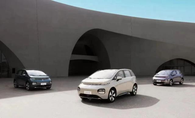 十万级的诱人沙发，宝骏云朵卖相如何？