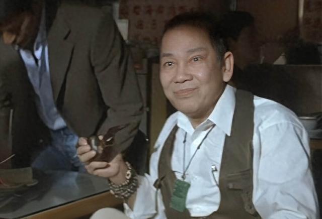 突传死讯！香港知名演员离世，从影超六十年，退休后卖古董