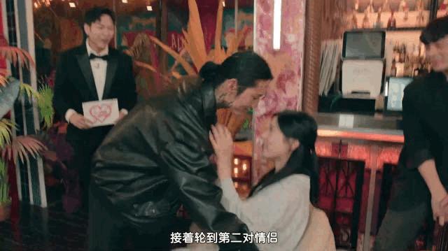 网飞限制级综艺，这么拍不要命了？