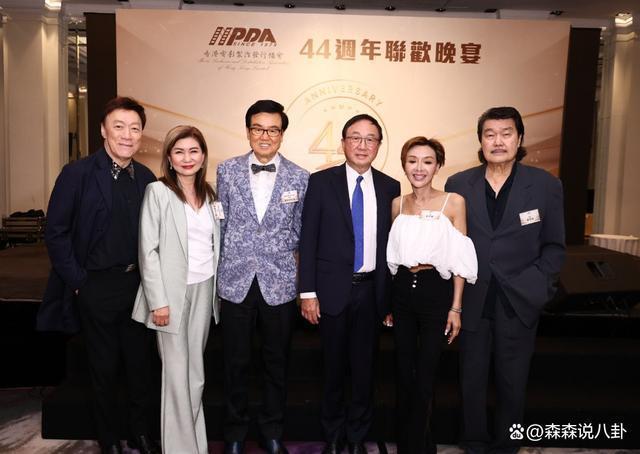 57岁叶子楣公开露面，仅40公斤模样大变，或将复出