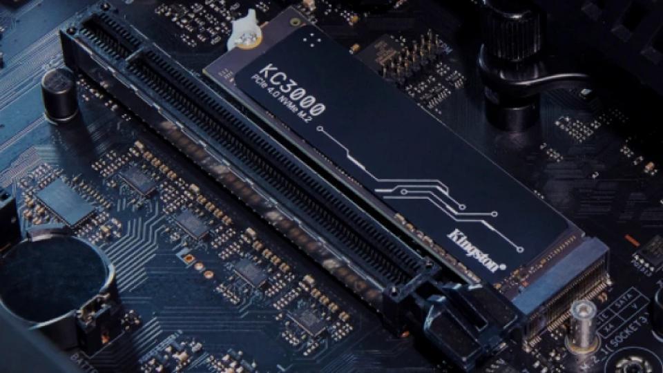 这颗博通芯片，涨到14万