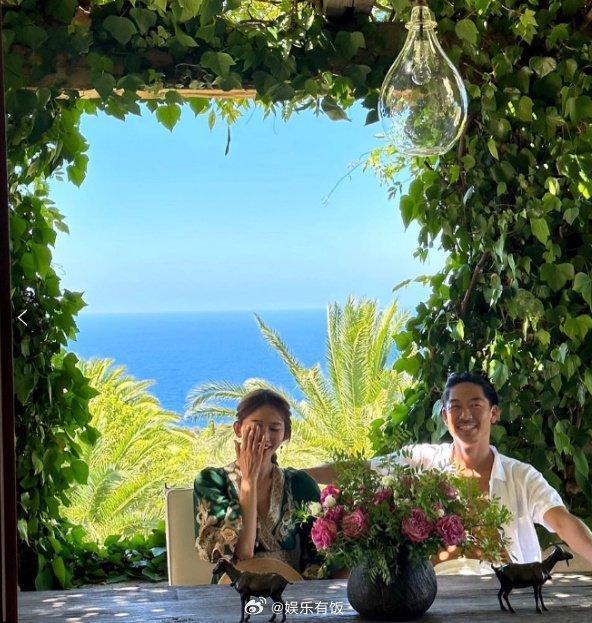 林志玲晒合照为Akira庆生 称呼老公“baby”超甜蜜