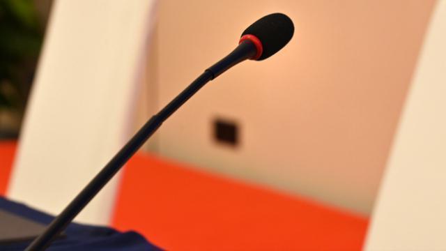 外媒称中核集团将在沙特建核电站，外交部回应