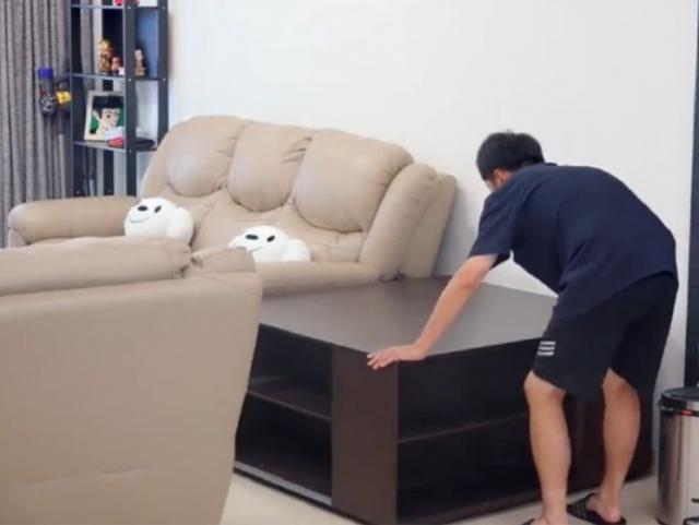 重度洁癖，“独居老人”，47岁的李维嘉活得开心吗？