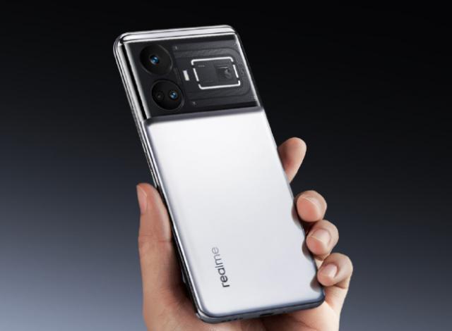 realme真我 GT5手机官宣搭载索尼IMX890主摄 第二代骁龙8 ISP