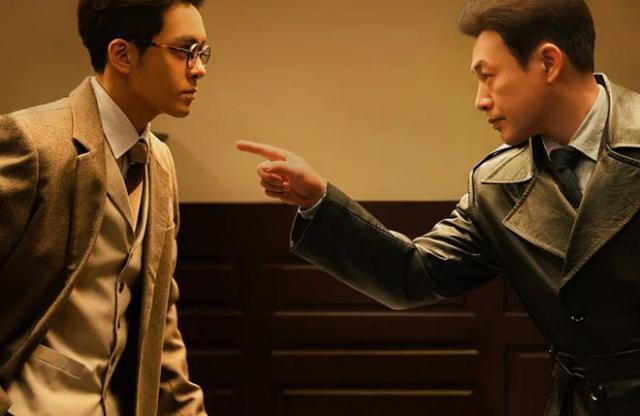 积压4年，央视终于舍得出手，宋轶一出场，谍战剧的性感就出来了