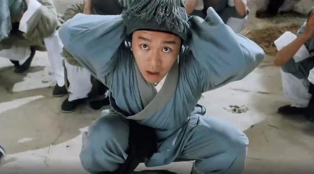 ?国产厂商都开始自研玻璃，康宁大猩猩失宠了？